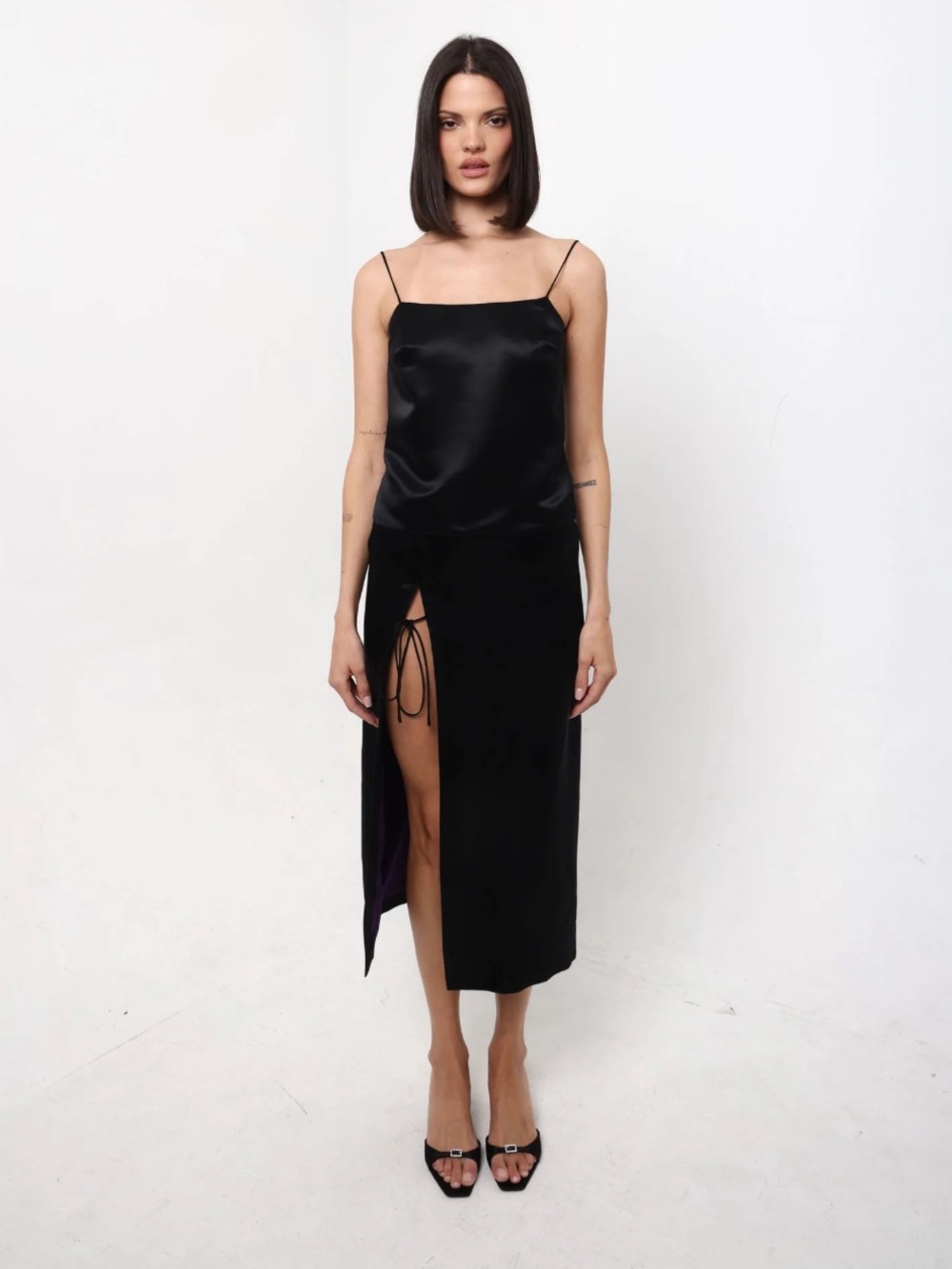 Taglio Skirt in Black in M